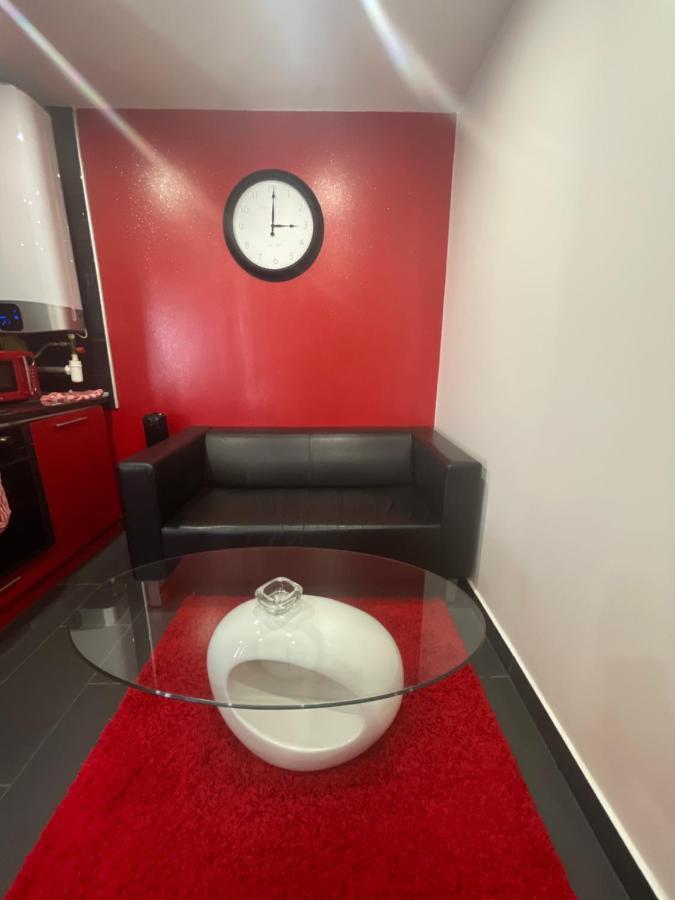 Apartament Zekri Livry-Gargan Zewnętrze zdjęcie
