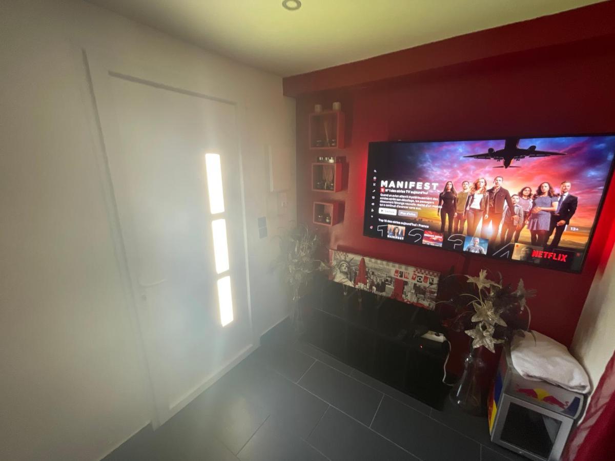 Apartament Zekri Livry-Gargan Zewnętrze zdjęcie