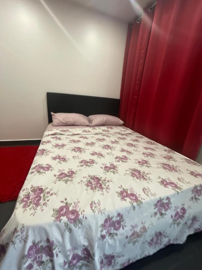 Apartament Zekri Livry-Gargan Zewnętrze zdjęcie