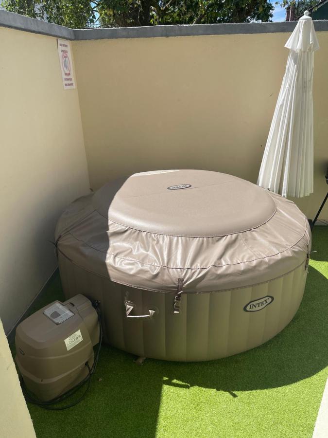 Apartament Zekri Livry-Gargan Zewnętrze zdjęcie